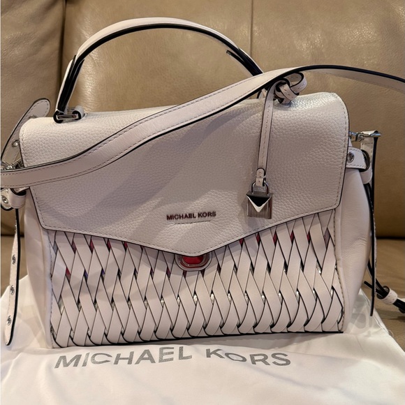 Michael Kors White and Black Shoulder Bag - Picture 1 of 4